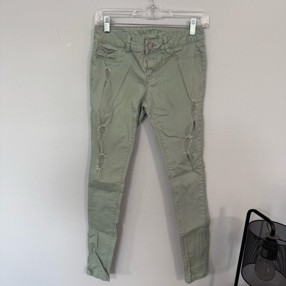 VANITY Light Muted Green Distressed Jean Leggings Jeggings Women’s Size Medium
